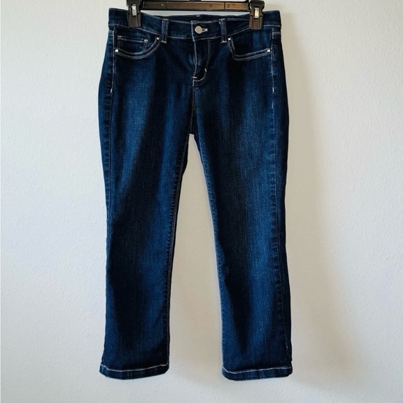 White House Black Market Slim Crop Size 4 Jeans - Picture 1 of 2